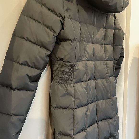 Cole Haan Signature Puffer Coat - Picture 4 of 5